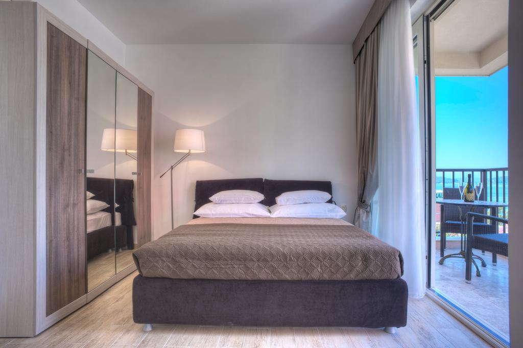 Guest House Przno Bay Свети-Стефан Экстерьер фото