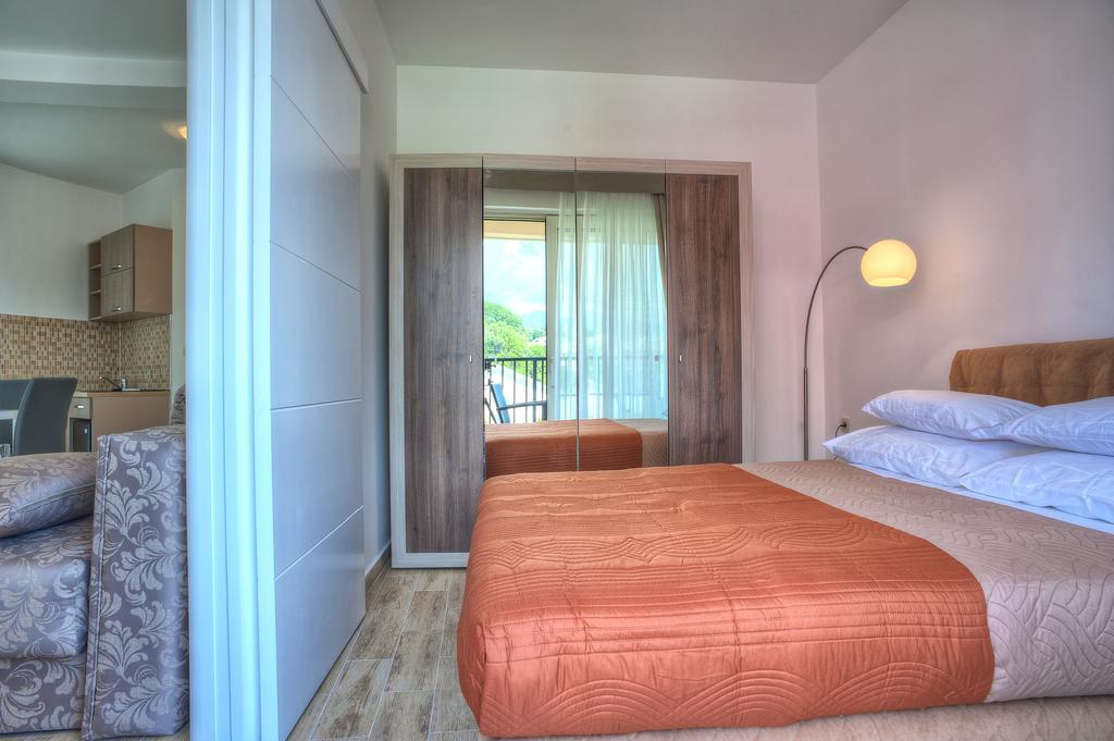 Guest House Przno Bay Свети-Стефан Экстерьер фото