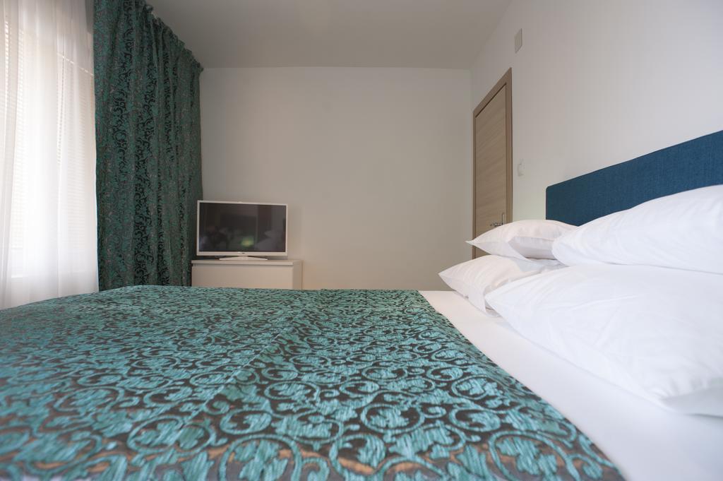 Guest House Przno Bay Свети-Стефан Экстерьер фото