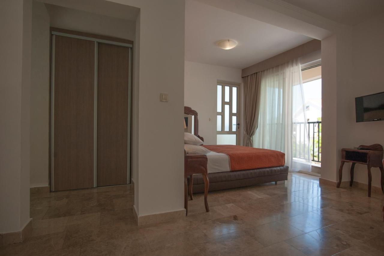 Guest House Przno Bay Свети-Стефан Экстерьер фото